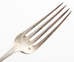 Ezüst (Ag) villa. Pest, 1872-1937 közötti fémjel, 800 ezrelékes ezüst, KM mesterjegy, nettó 41g