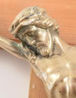 Kereszt fém korpusszal, 38x21 cm