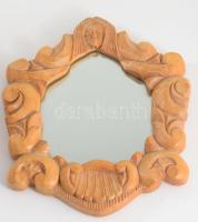 Faragott keretes tükör, 25x20 cm
