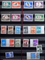 Kevés postatiszta magyar a 60-as évekből és néhány száz vegyes külföldi bélyeg 26 lapos nagy csavaro...