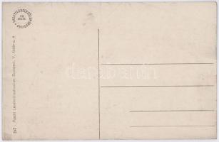 Királyháza, Korolevo, Královo nad Tisou; Vöröskereszt épület és a vasúti átjáróhíd a vasútállomásnál...