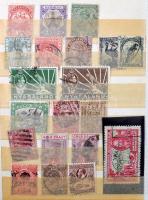 200 angol gyarmati bélyeg sok régivel 8 lapos kis berakóban