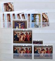 Afrika több példányos tétel, sorozatok, vágottak, blokkok, 16 lapos közepes berakóban