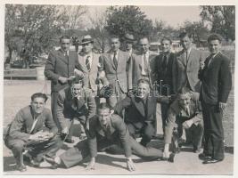 1936 Bucharest, Bukarest, Bucuresti, Bucuresci; a román labdarúgó-válogatott tagjai, csapat, Balkán Kupa, sport, focisták / Romanian national football team players, sport. photo (14,3 x 10,4 cm) (non PC) (vágott / cut)