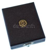 1969. "A Magyar Népköztársaság Bajnokságai" bronz kerékpáros díjjelvény szalagon, hátoldal...