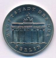 Német Demokratikus Köztársaság 1987A 5M Cu-Ni "Brandenburgi kapu - Az NDK fővárosa" T:UNC
...