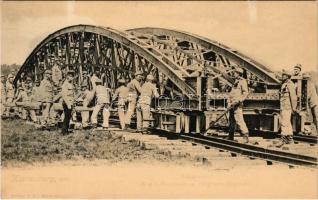 Korneuburg, Cs. és kir. vasúti és távíróezred hídépítés közben / K.u.K. Eisenbahn- u. Telegrafen-Reg...