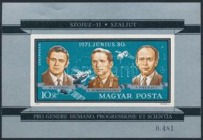 1971 Szojuz 11 - Szaljut vágott blokk (3.500)