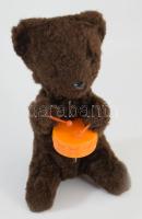 Retro felhúzható dobolós maci, m:26 cm