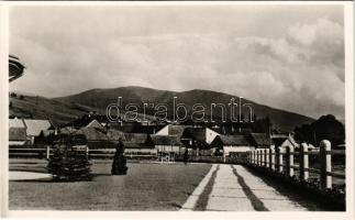 Kőrösmező, Körösmező, Jaszinya, Jasina, Yasinia (Máramaros); Székesfővárosi Alkalmazottak Segítőalapja, Budapest üdülő és turistaszálló, parkrészlet. Foto Erődi / resort and tourist hotel, park