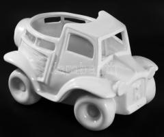 Autó alakú virágtartó edény, erős mázrepedéssel, 32x21 cm