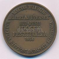 1984. "Magyar Televízió 'Életet az éveknek Budapesti Idősek Fesztiválja 1984 - Hazafias Népfront Budapesti Bizottsága" kétoldalas bronz emlékérem (42,5mm) T:AU