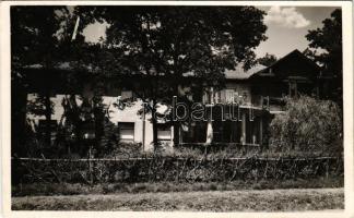 1939 Mátrafüred, Csongrádmegyei tanítóegyesület üdülőháza, nyilvános étterme és szállodája