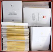 Svájc 1962-2000 komplett kiadások emléklapokon, többlet példányokkal, cipős dobozban (Mi EUR 1.446.-)