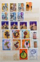 Modern magyar kiadások az 1970-es, 1980-as évekből, benne teljes sorok, vágottak, blokkok és kisívek...