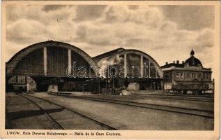 1944 Lviv, Lwów, Lemberg; Hala dworca Kolejowego / Halle de la Gare Centrale / railway station , locomotive, wagons (EK)