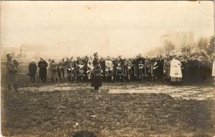 Horthy Miklós kormányzó, katonai díszszemle. photo (fl)