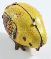 Lemezárugyár csipegető csibe, kopásnyomokkal, kulcs nélkül, 4×5 cm