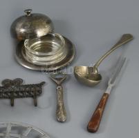 Doboznyi vegyes antik konyhai tétel, közte ezüstözött fedeles vajkínáló