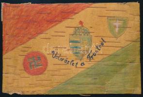 1942 "Üdvözlet a frontról", nyírfakéregre készült levelezőlap, kézzel rajzolt díszítéssel, sérüléssel