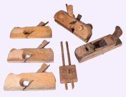 6 darab antik asztalos gyalu, közte ritka gyűjtői darabokkal.