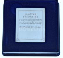 1996. "Magyar Bélyeg- és Postatörténeti Világtalálkozó Budapest 1996" fém plakett, dísztok...