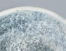 Király Károly hólyagos kínáló, jelzés nélkül, d: 21,5 cm