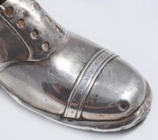 Angol ezüst (Ag) cipő tűpárna, jelzett, h: 13 cm, bruttó 118g