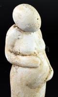 DBG jelzéssel: Állapotos nő, gipsz, m: 19 cm