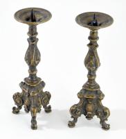 Antik bronz gyertyatartó pár, tömör, m: 22 cm