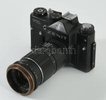 Zenit TTL fényképezőgép Jupiter IIA objektívvel.