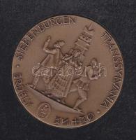 1989. Az Erdélyi menekültekért és a Magyar Nemzetért bronz emlékplakett, tanúsítvánnyal T:1 (10.000d...