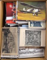 Kb. 800 db MODERN vegyes város képeslap dobozban / Cca 800 modern town postcards in a box