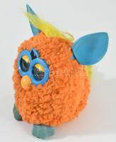 Hasbro Furby figura, m: 15 cm