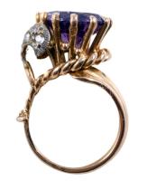 Arany (Au) 18K gyűrű kövekkel díszítve, jelzett, méret: 48, bruttó: 8,9 g