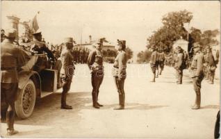 IV. Károly osztrák-magyar katonák körében / WWI K.u.K. military, Charles I of Austria with assault s...