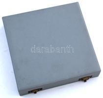 Renner Kálmán (1927-1994) 1978. "X. Hortobágyi Nemzetközi Lovasnapok" kétoldalas, öntött b...