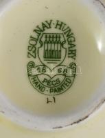 Zsolnay aranykontúrozott virágmintás váza, jelzett, hibátlan, m: 11,5 cm