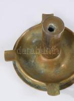 Töltényhüvelyből készített hamuzós öngyújtó, d: 14 cm, m: 10 cm