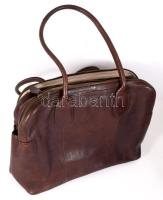 Radley London többhelyes bőr aktatáska, kis kopással, de összességében jó állapotban, cca 30x38 cm