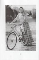 Schäffer Erzsébet: 
Egyszer volt. Történetek, találkozások. (Dedikált.)
(Budapest, 2003). (Sanoma ...