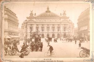 [Fotóalbum] Párizs fotóalbuma a Georges Haussmann-féle urbanisztikai rendezés után, a századvégi pár...