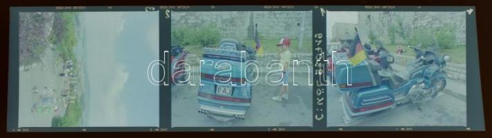 Kölcsényi Zoltán: Budapesti városképek kb 1990 10 db fotó negatív kocka, tartóban