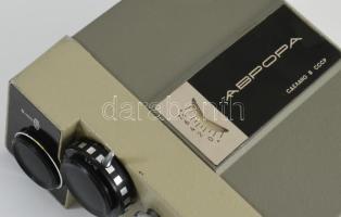 Lomo Aurora 8-as filmfelvevő, 2 darab Fortepan filmmel, működik, tartótáskájában