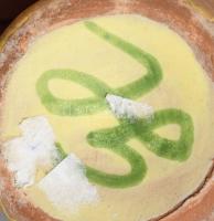 Gorka Lívia folyatott mázas váza. Jelzett, hibátlan, m: 23,5 cm