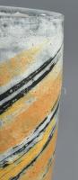 Gorka Lívia vonalazott mintás váza. Jelzett, hibátlan, m: 22,5 cm