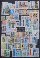 Argentína gyűjtemény a korai évektől nagy alakú berakóban, javarészt pecsételt anyag