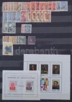 Argentína gyűjtemény a korai évektől nagy alakú berakóban, javarészt pecsételt anyag