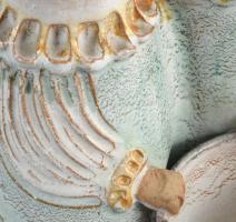 Kiss Roóz Ilona (1920-2010): Kétalakos ékszeres edény. Jelzett, kis kopással, m: 18 cm