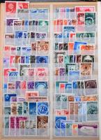 Románia rendező 10 lapos, A/4-es berakóban (sérült gerinc)